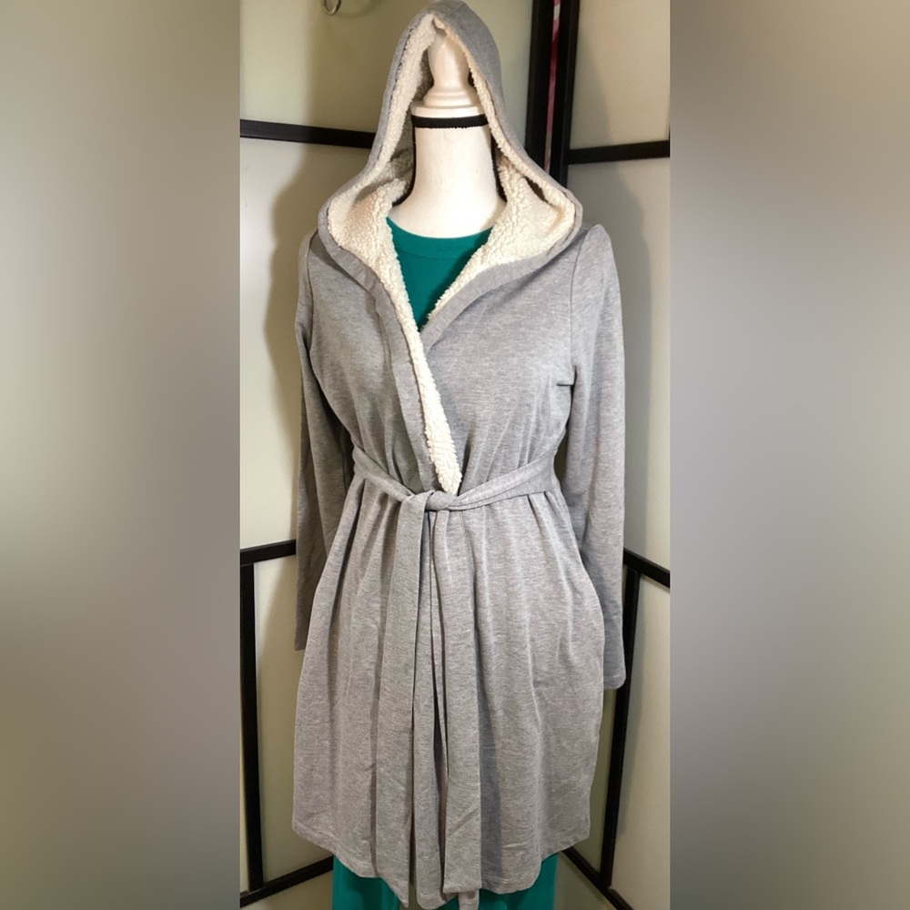 Bump in the night robe with hoodie. Size S
